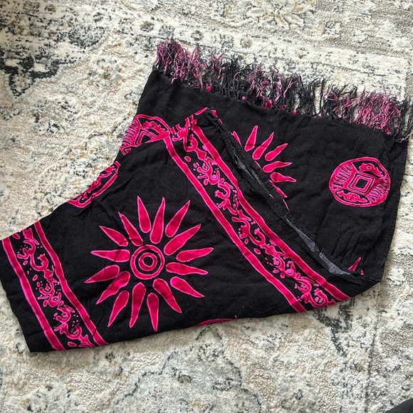 Boho sarong wrap with Aztec print - Picture 1 of 1